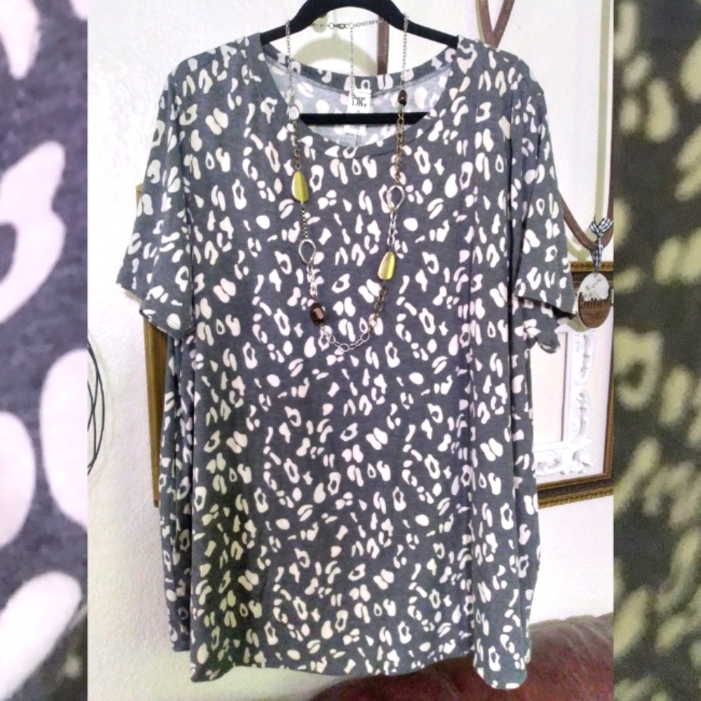3X Sew in Love Super Soft Stretchy Womens Plus Size Top w Pockets!